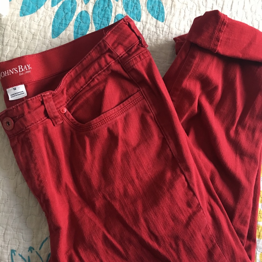 Red crop jeans St. John’s Bay sz 12